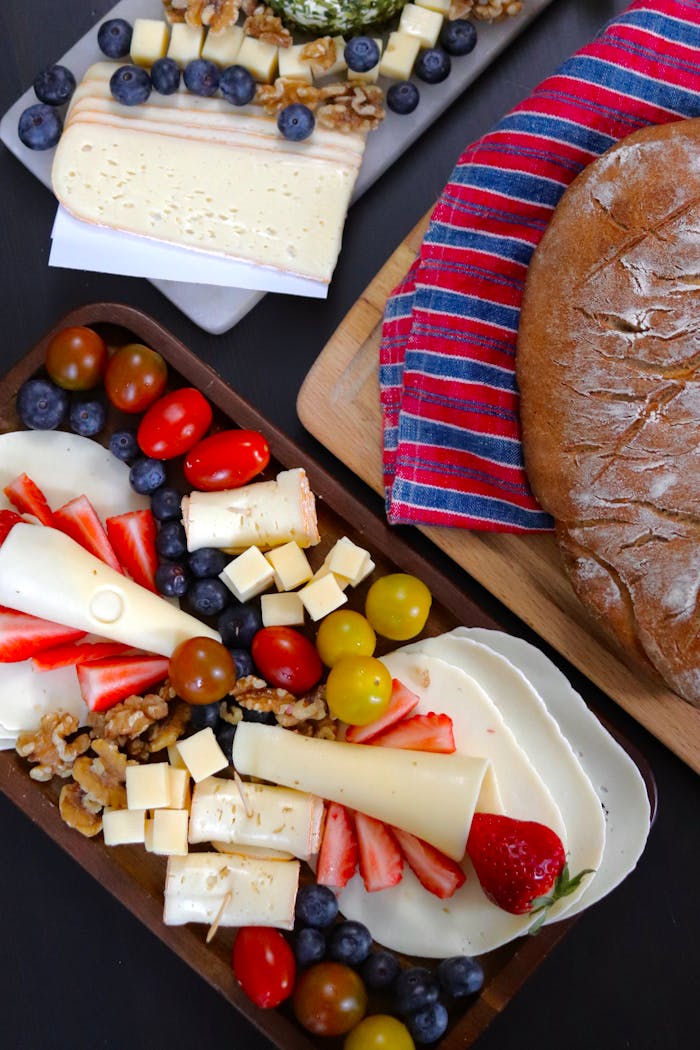 Appealing cheese and fruit platter perfect for brunch gatherings.